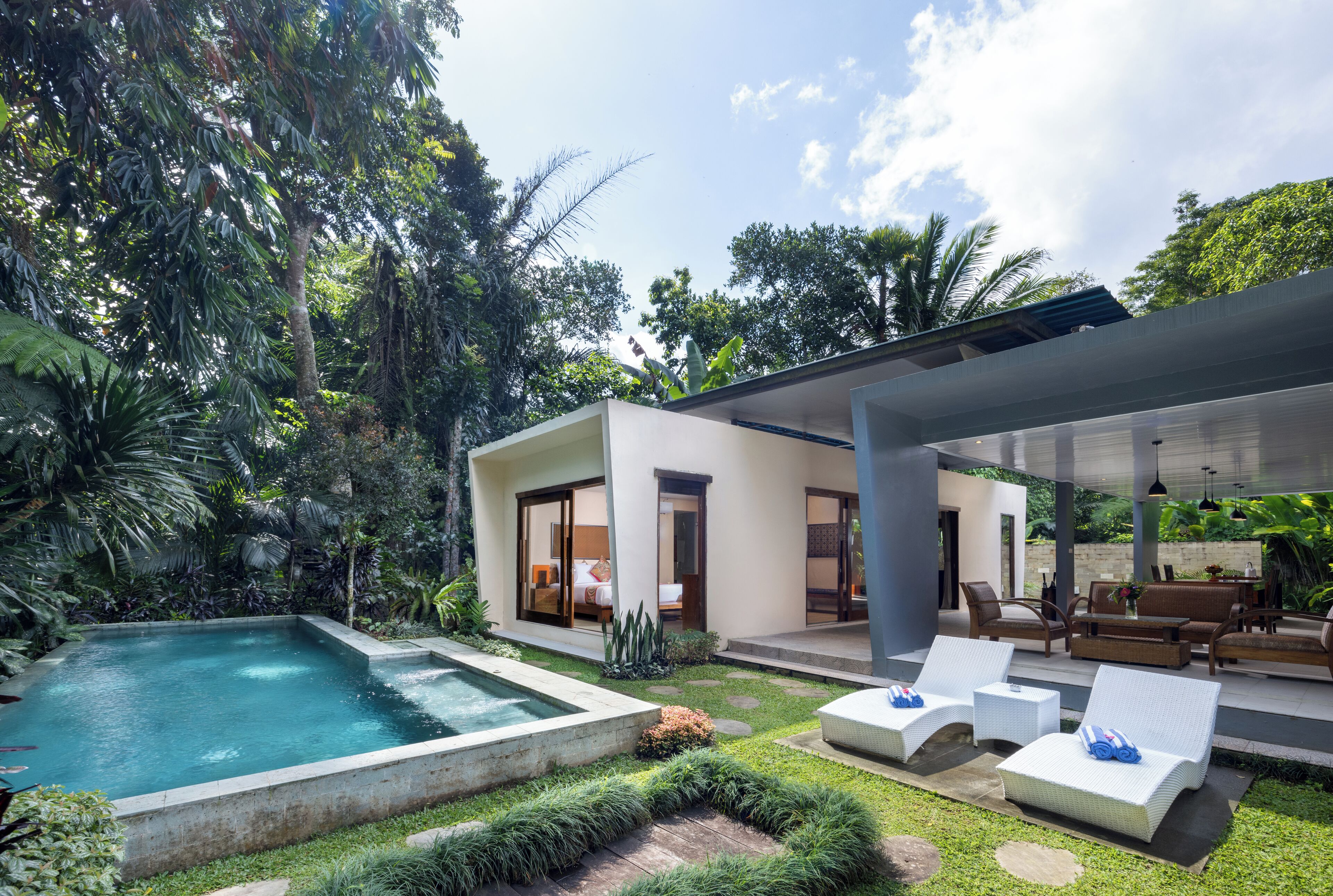 Photo - Senetan Villas and Spa Resort