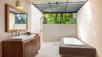 Family Villa, Private Pool | Bathroom