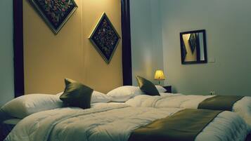 Iron/ironing board, free WiFi