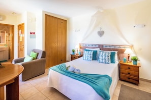 In-room safe, free WiFi, bed sheets - Monte dos Avós Apartamentos, Albufeira (Albufeira)