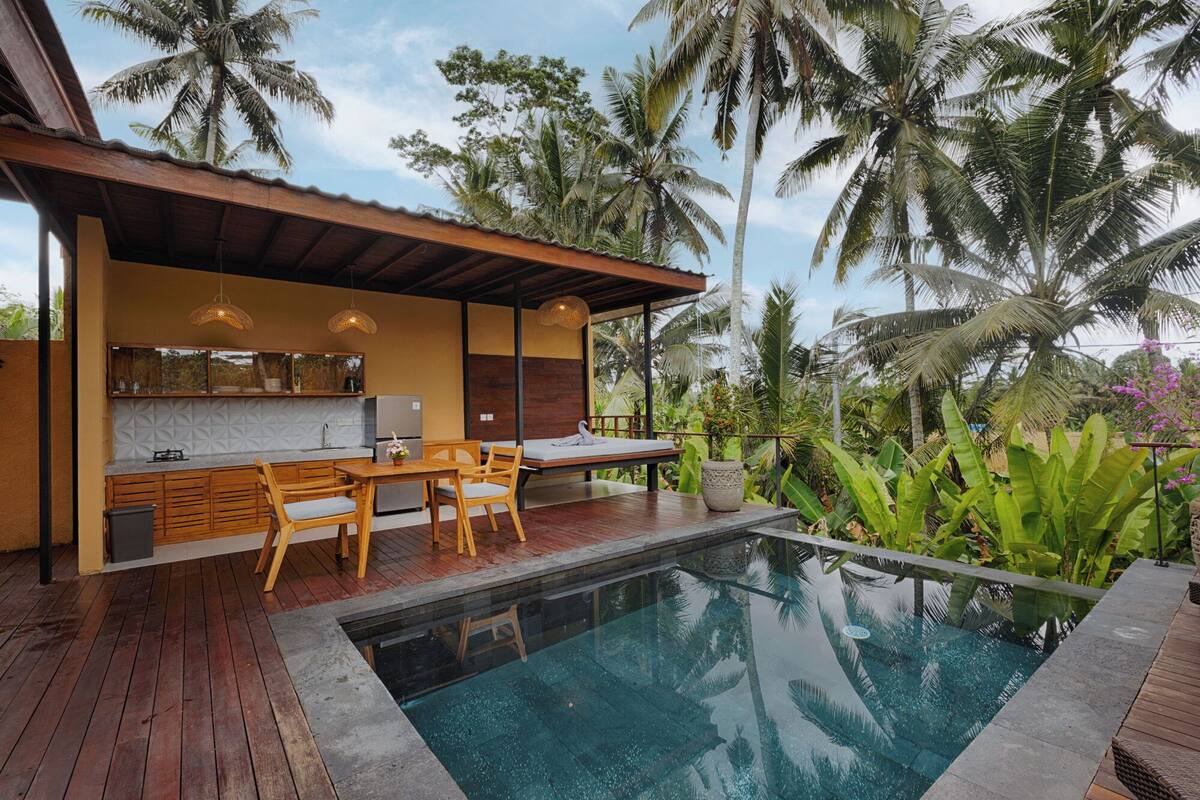 Premier One Bedroom Pool Villa (Free 1x Floating Breakfast or Minibar) | Piscina privada