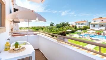 Departamento Confort, 1 habitación, Terraza, junto a la alberca | Balcón