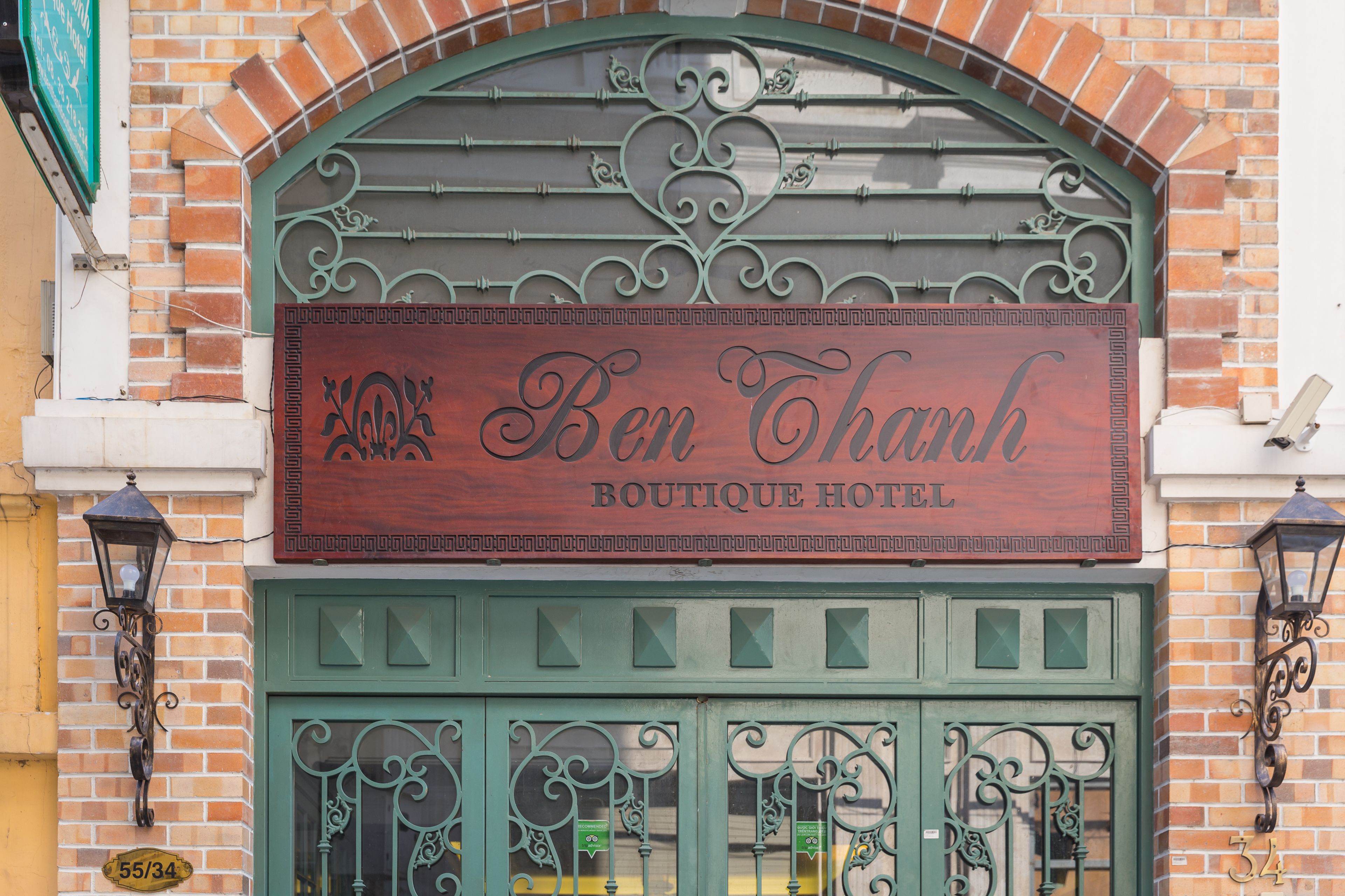 Executive with Sundeck City View | Street view