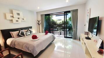 In-room safe, desk, blackout curtains, soundproofing