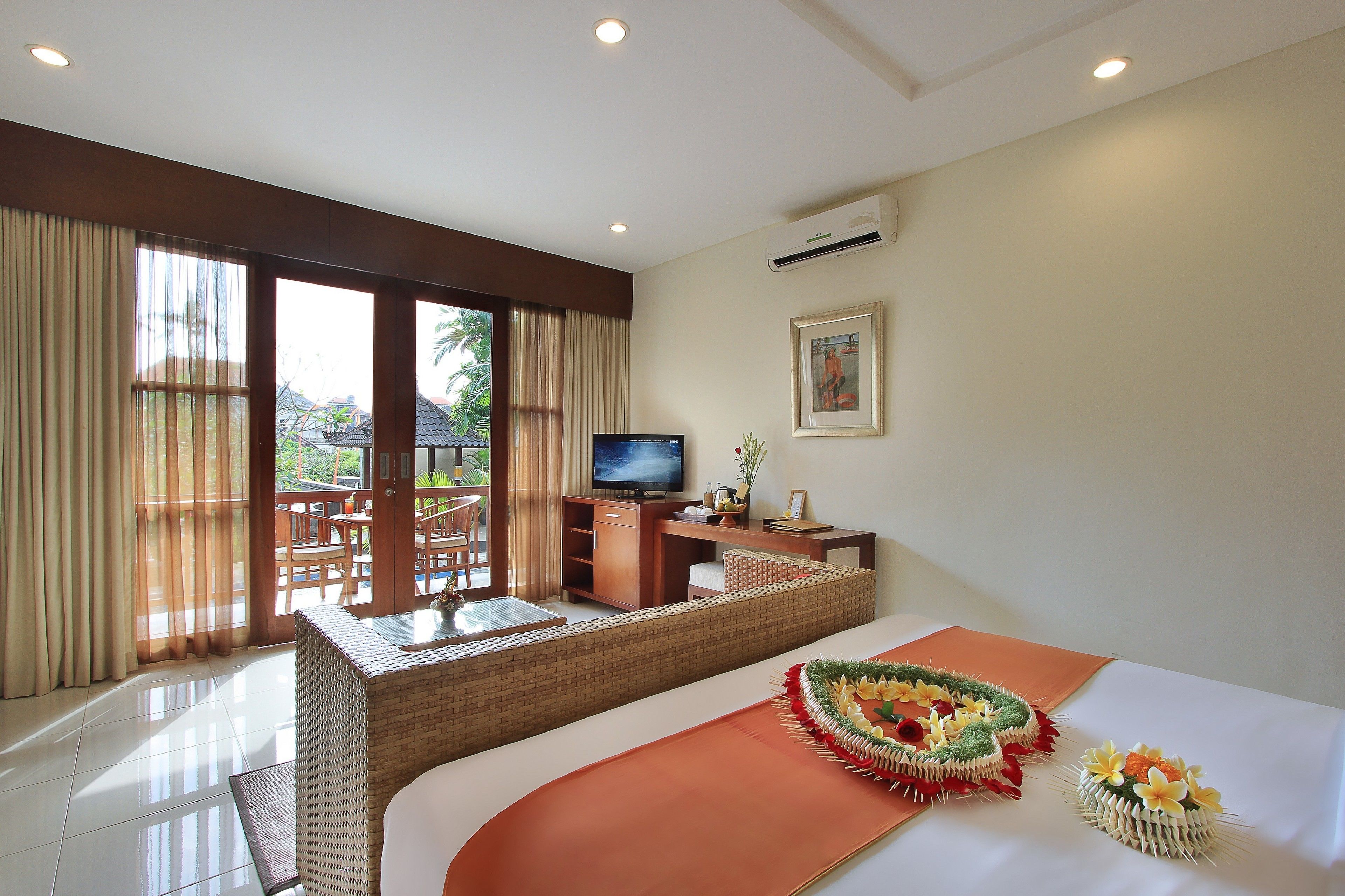 super deluxe with free daily afternoon tea | premium bedding, minibar, in-room safe, desk