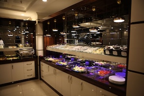 Buffet - Gumus Palace Hotel (Istanbul)