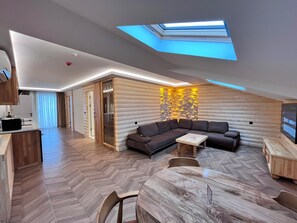 Ropa de cama de alta calidad y minibar 