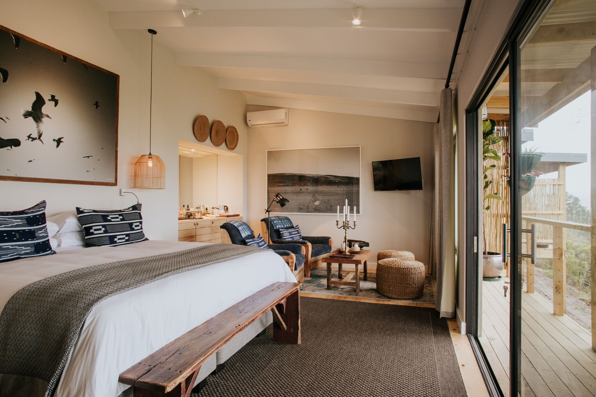 Minibar, cortinas blackout y wifi gratis 