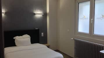 Double Room, Accessible | Desk, iron/ironing board, free cribs/infant beds, free WiFi