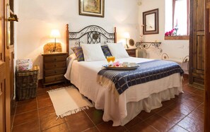 1 bedroom, Frette Italian sheets, down comforters - Finca El Picacho (San Cristóbal de La Laguna)