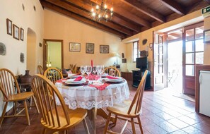 In-room dining - Finca El Picacho (San Cristóbal de La Laguna)