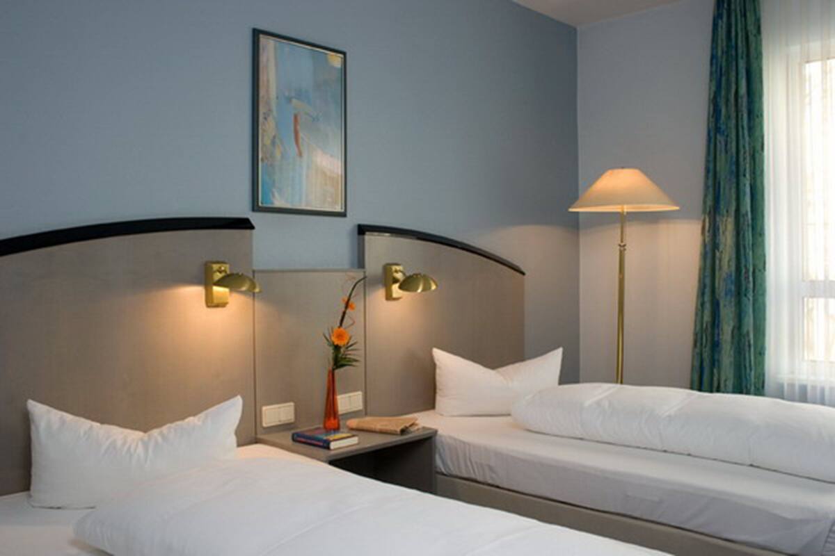In-room safe, desk, blackout drapes, soundproofing