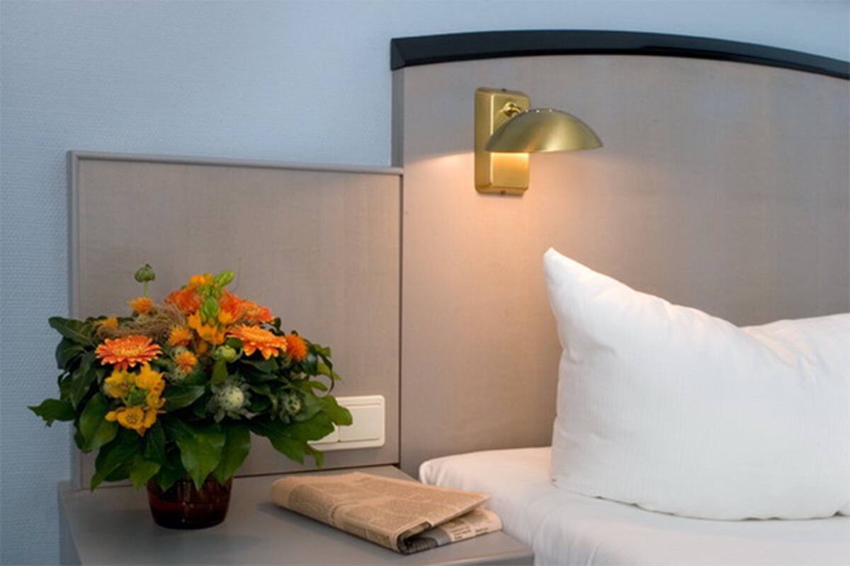 In-room safe, desk, blackout drapes, soundproofing