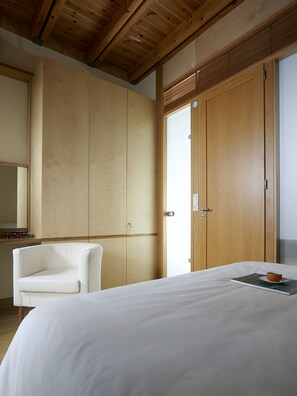 3 habitaciones, ropa de cama de alta calidad y cubrecamas 