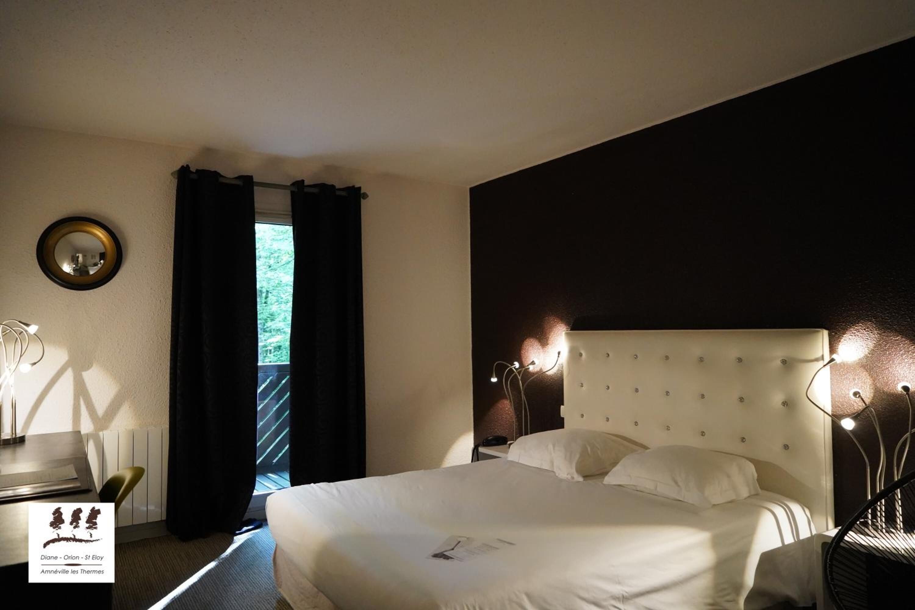 double room | desk, blackout curtains, soundproofing, iron/ironing board