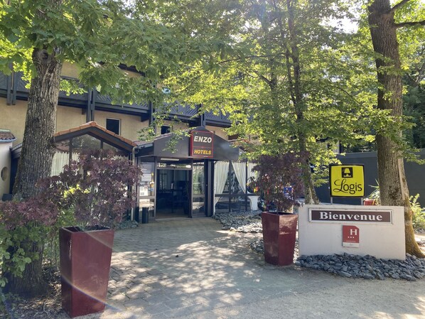 Exterior - Hotel Diane (Amneville)