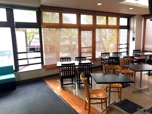 Dining - Business Hotel Oriental Izuro (Kagoshima)