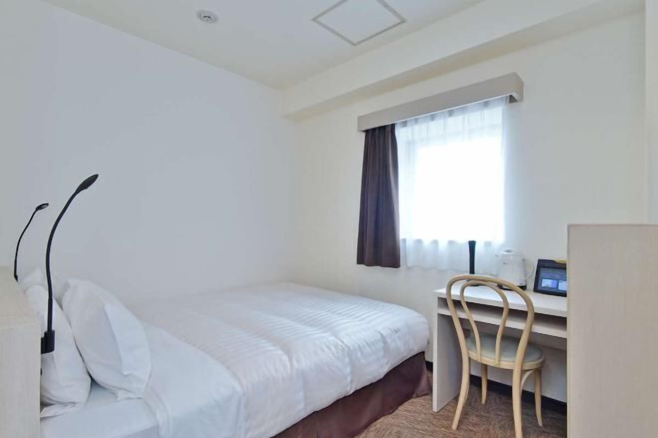 Couette en duvet d'oie, coffres-forts dans les chambres, bureau