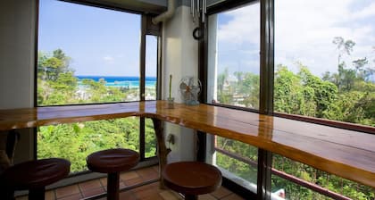 Surfside Bed & Breakfast