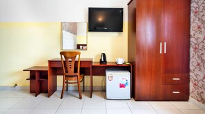 1 Schlafzimmer, hochwertige Bettwaren, Minibar, Zimmersafe