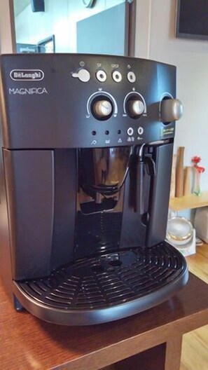 Coffee and/or coffee maker - Business Hotel Shimizu (Tokamachi)