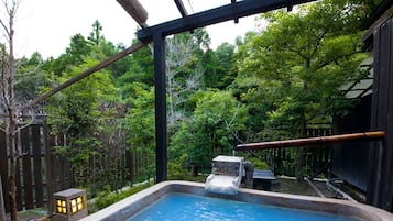 Deluxe Japanese Style House - Annex, Open Air Bath | Free WiFi, bed sheets