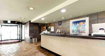 Kumegawa Wing Hotel