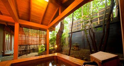 Yufuin Onsen Ryotei Tanokura