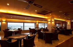 Dining - Hyakuna Garan (Nanjo)