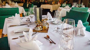 2 restaurants, dinner served, Regional cuisine - Best Western Plus Ostseehotel Waldschloesschen (Ostseebad Prerow)