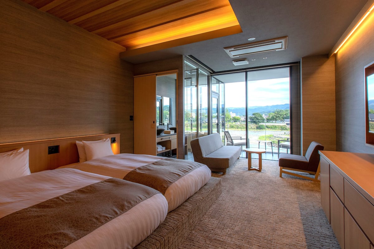 Semi-suite with indoor hot spring bath KAWASEMI, Non Smoking | 1 bedroom, desk, blackout drapes, free WiFi