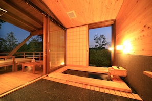 Suite Room with Private Semi-open Air Bath | Deep-soaking bathtub - Onyado Satsuki (Tamana)