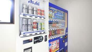 Máy bán hàng tự động