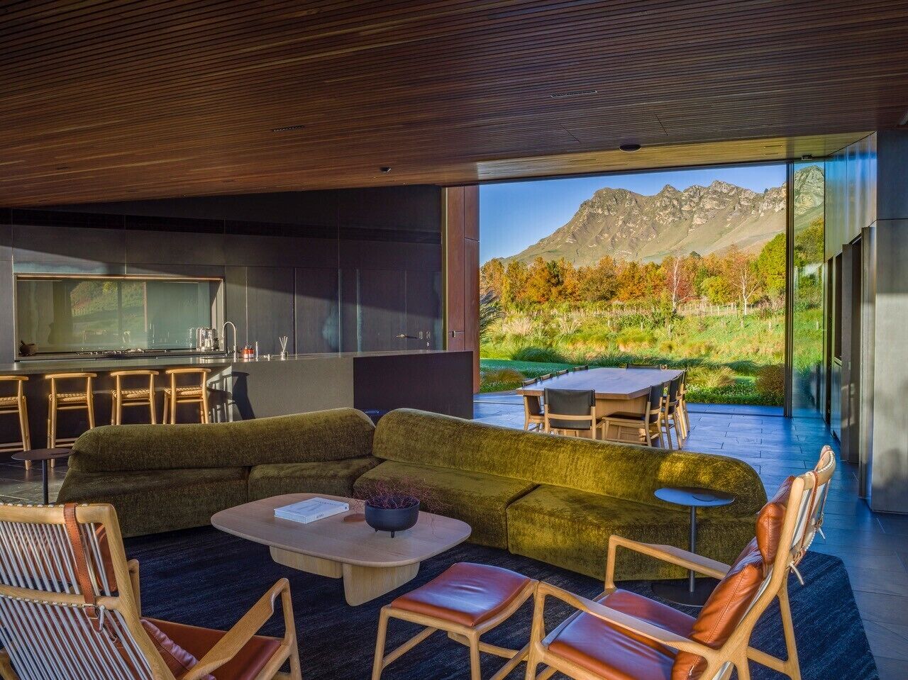 Luxury House | Living area