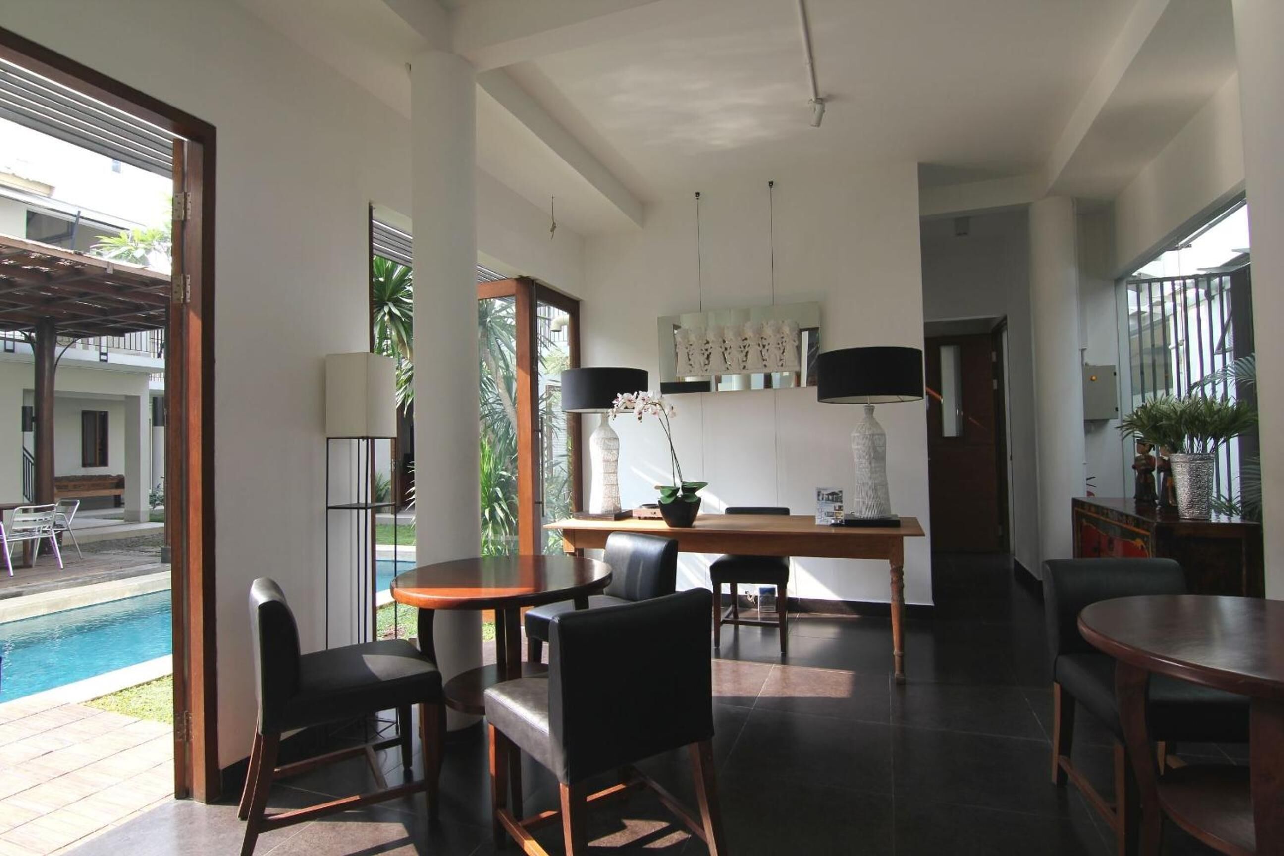 Photo - Chic Quarter