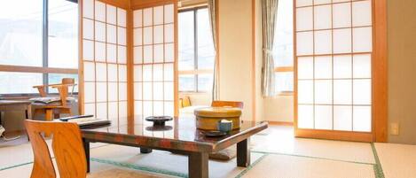 Bàn, truy cập Internet không dây miễn phí