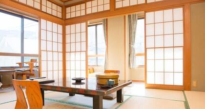 Yugawara Onsen Ryokan Greenso