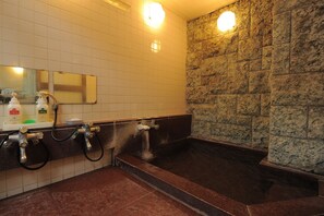 Bathtub spa indoor
