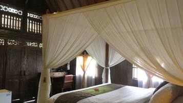 Coffres-forts dans les chambres, bureau, lits bébé (en supplément)