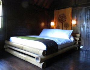 Standard Double Room | In-room safe, desk, cribs/infant beds, rollaway beds - Kampung Cenik (Legian)