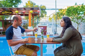 Poolside bar