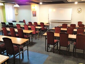 Meeting facility - Business Hotel Raicho (KOSHIGAYA SHI)