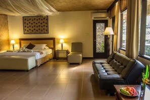 Room - Sambi Resort, Spa & Resto (Pakem)