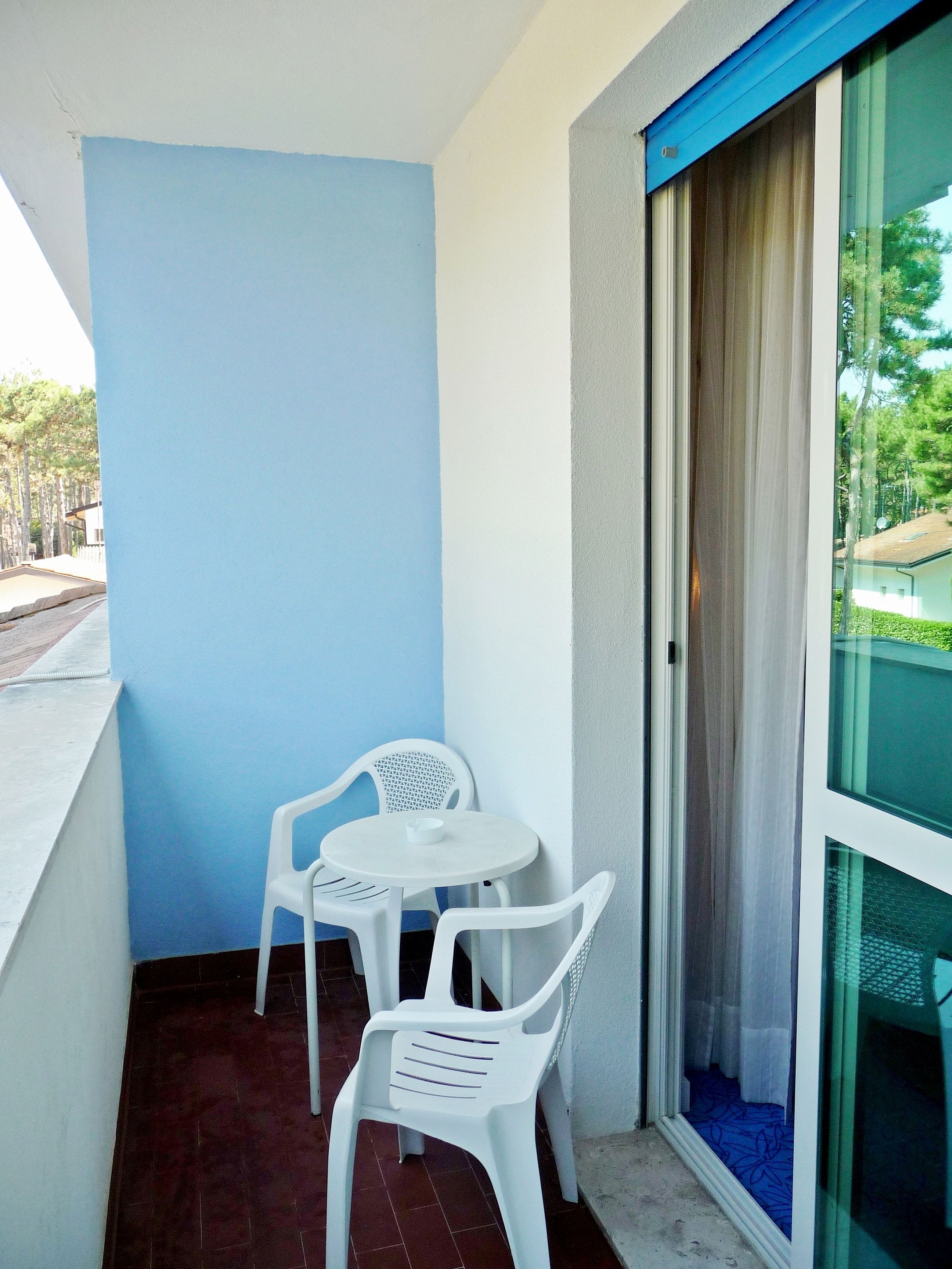 in-room safe, desk, free wifi, bed sheets