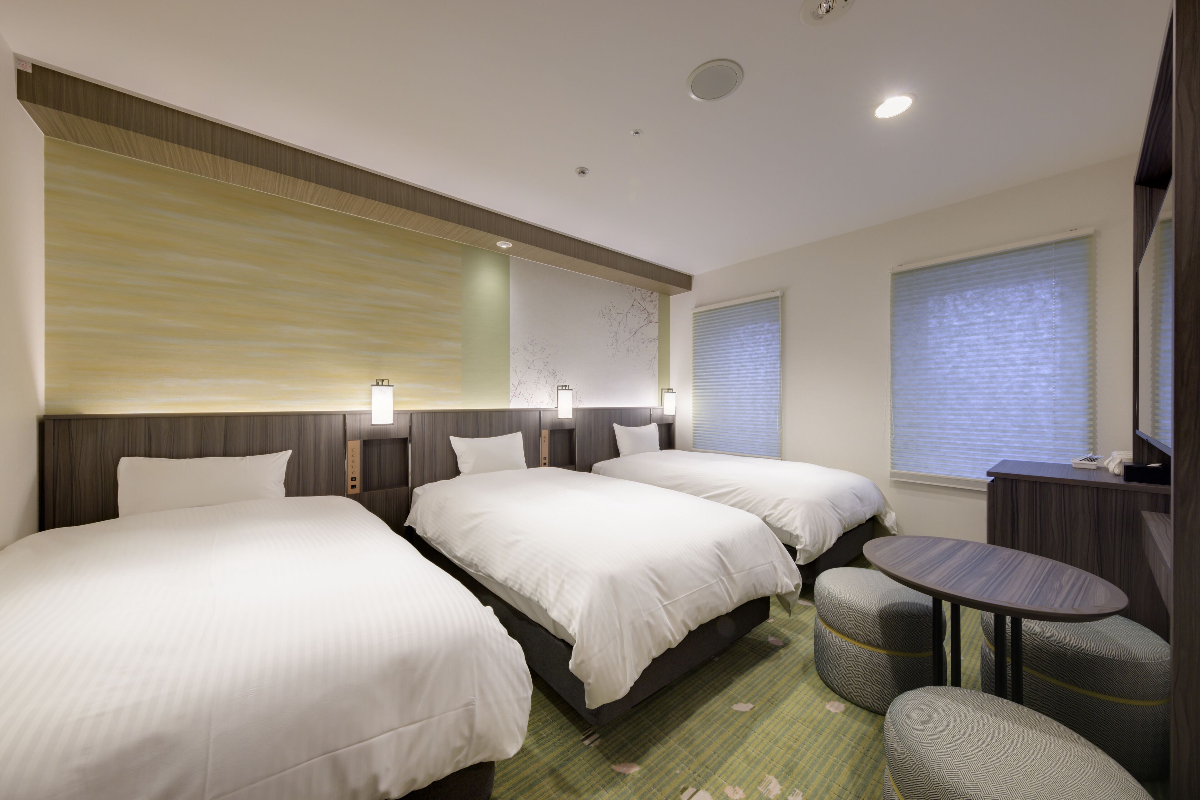 comfort floor triple, non smoking | 1 bedroom, down duvets, soundproofing, free wifi