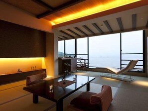 Interior - Kanigoten (Tara)