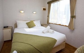 Cabane Confort, balcon, vue fleuve