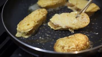 Tägliches großes Frühstück (1200 JPY pro Person)