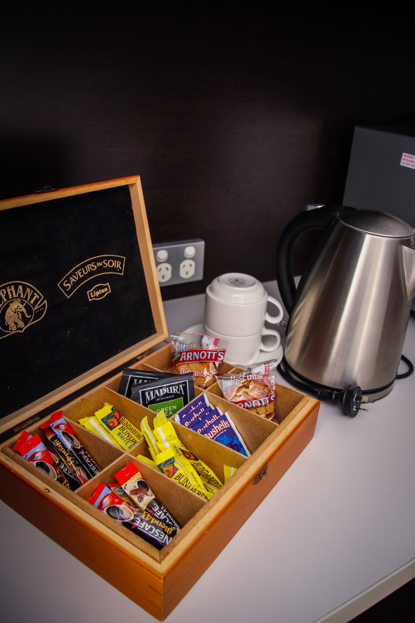 Standard Room, Non Smoking, Balcony | Private kitchenette