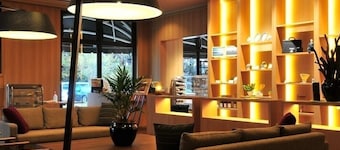 Kannabe Onsen Blue Ridge Hotel